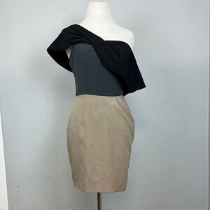 NWT Nuj Novakhett Y2K Black and Tan Off The shoulder Mini Dress Sz 0